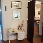 Alojamento de Acomodação e Pequeno-almoço Helichrysum 3*