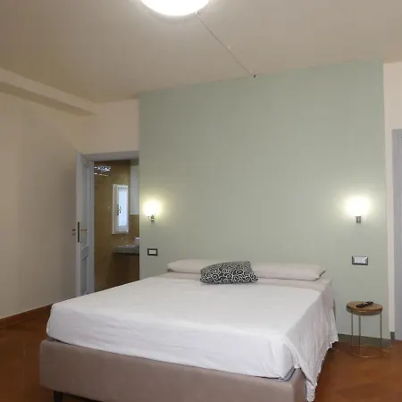 Helichrysum Bed & Breakfast 3*