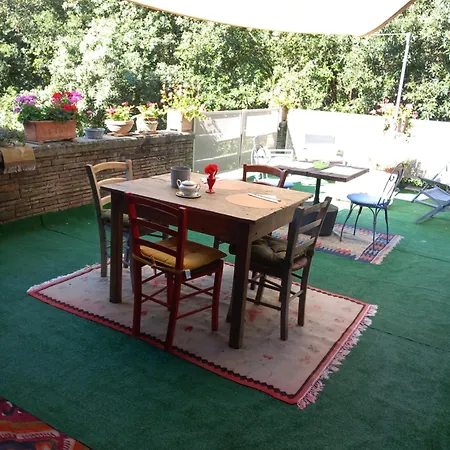 Helichrysum Bed & Breakfast 3*
