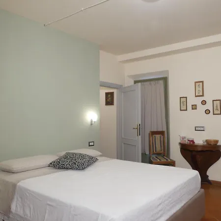 Helichrysum Bed & Breakfast